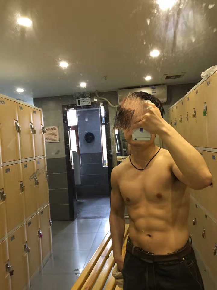 舌尖上小龙虾_小龙虾有没有舌头_舌头很忙 小龙虾